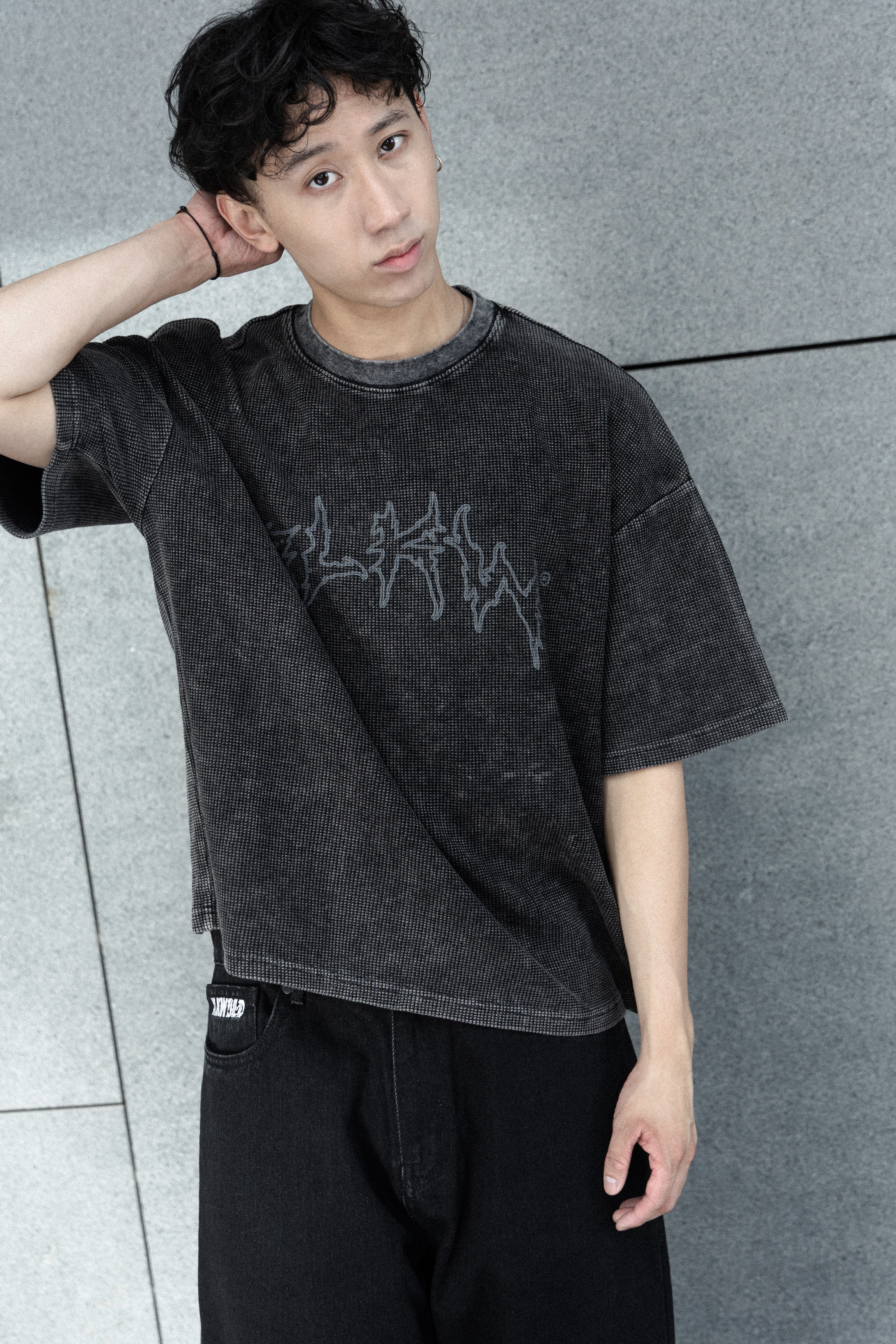T-SHIRT GREY RAW