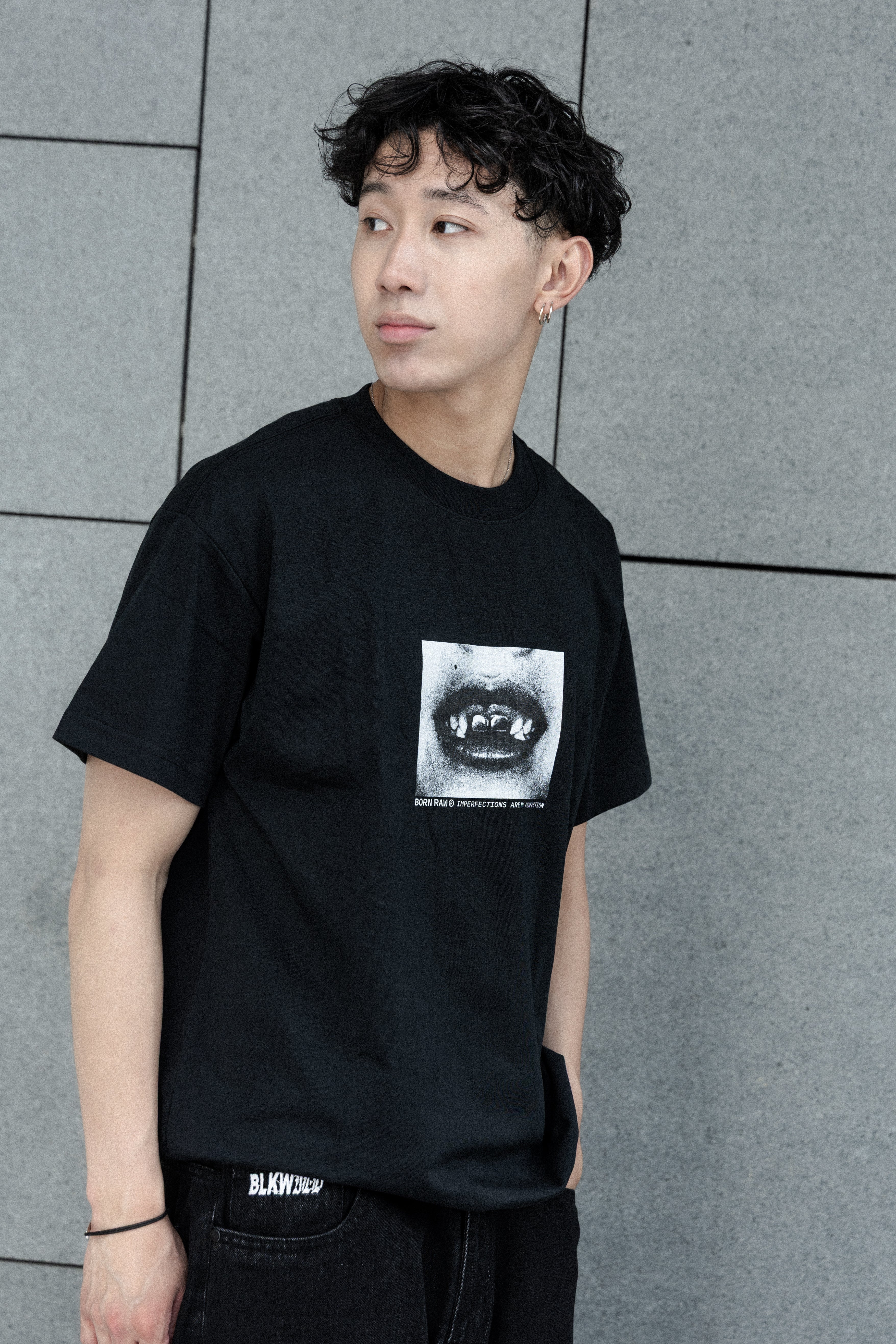 T-SHIRT BORN RAW