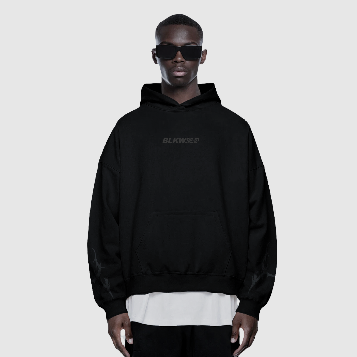 HOODIE CON CAPPUCCIO WØUND - Solo pre-ordine